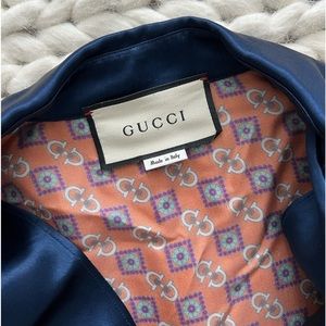 Gucci unisex navy an orange satin and silk print short sleeve shirt and shorts